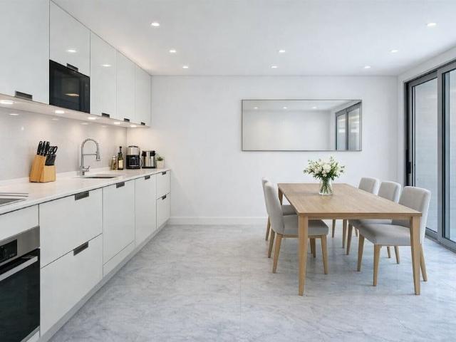 Apartment for rent in Spitalfields, Greater London