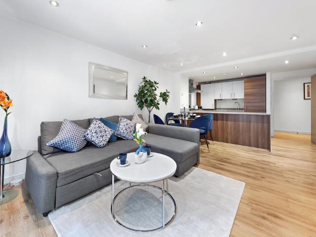 Apartment for rent in Spitalfields, Greater London