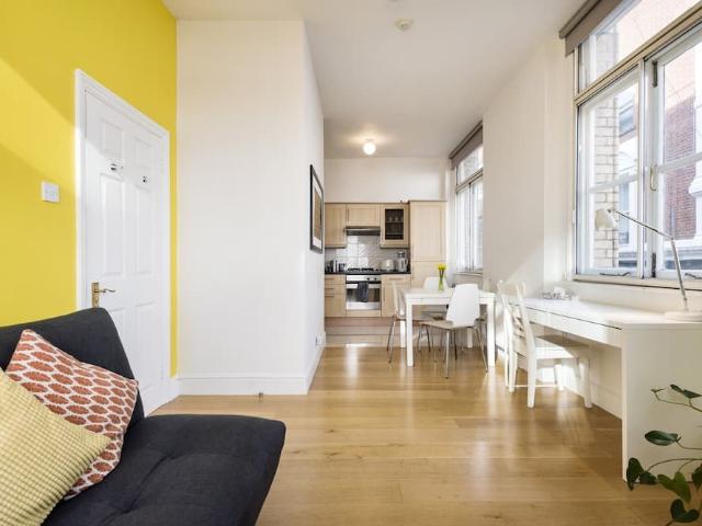 Apartment for rent in London Borough of Hackney, Greater London