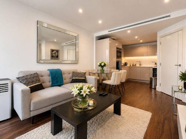 Apartment for rent in Spitalfields, Greater London