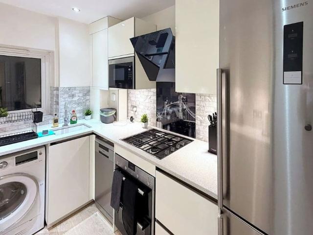 Apartment for rent in St. George in the East, Greater London