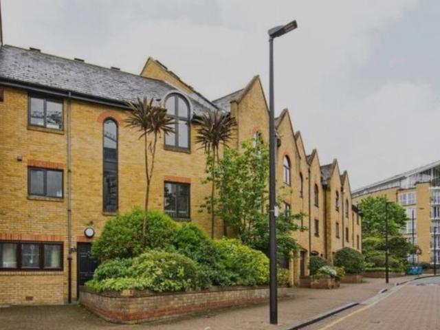 Apartment for rent in St. George in the East, Wapping