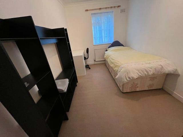 Room for rent in St. George in the East, Wapping