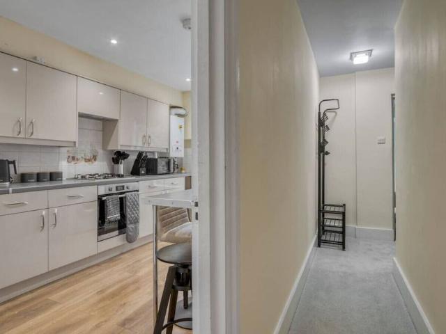 Apartment for rent in London Borough of Tower Hamlets, Greater London