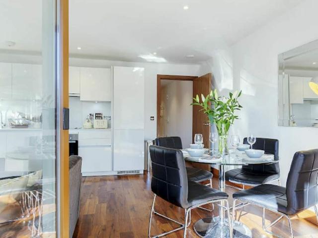 Apartment for rent in London Borough of Tower Hamlets, Greater London