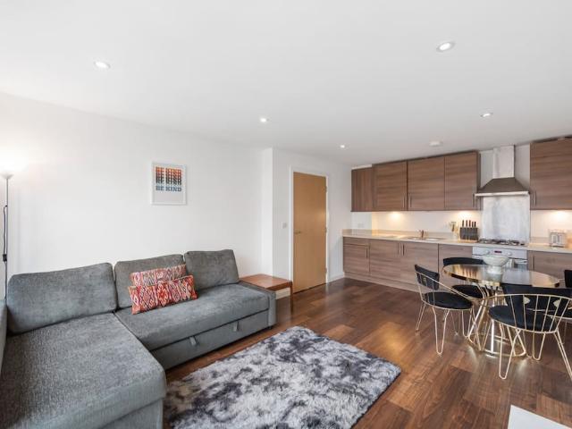 Apartment for rent in London Borough of Tower Hamlets, Greater London