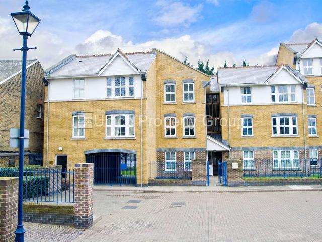 Apartment for rent in Old Ford, Bow