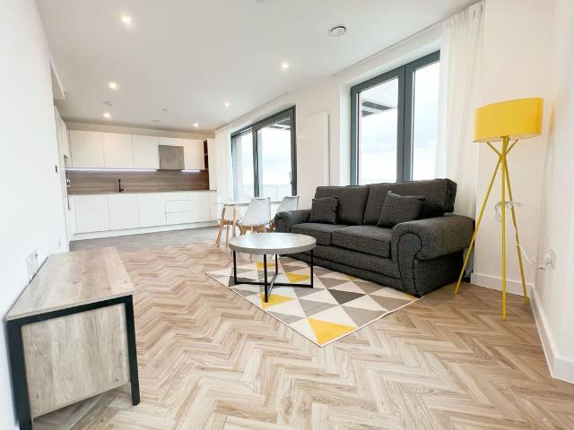 Apartment for rent in Bromley-by-Bow, Poplar Grove