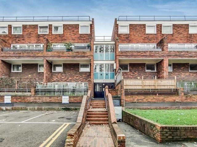 House for rent in Old Ford, Greater London