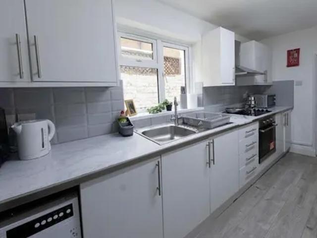 House for rent in Mile End, Greater London