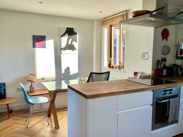 Apartment for rent in Upper Clapton, Greater London