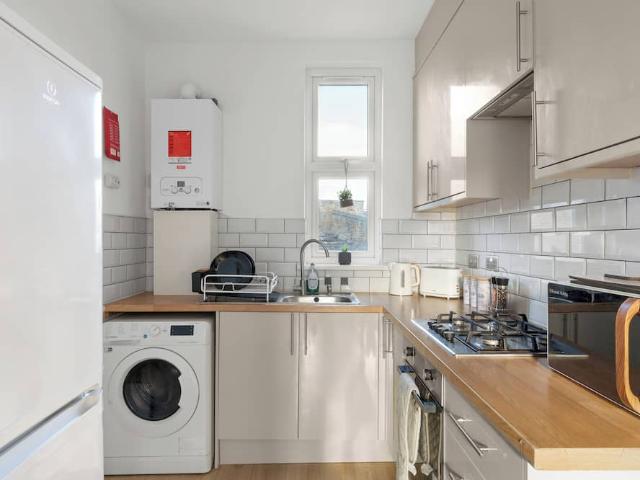 Apartment for rent in London Borough of Newham, Greater London