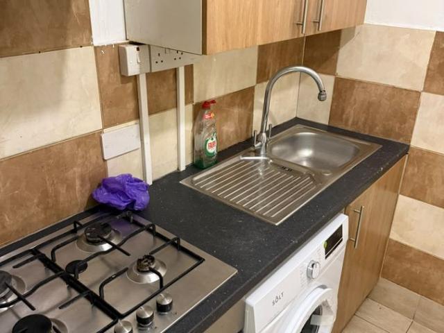 Studio for rent in Plashet, Greater London