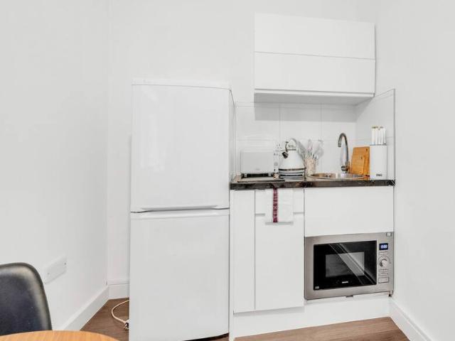 Apartment for rent in Farringdon, Greater London