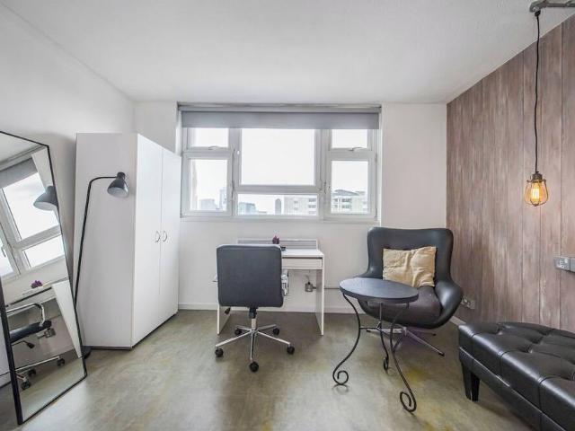 Apartment for rent in Angel, Greater London