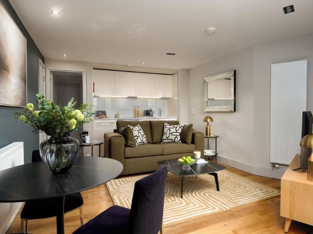 Apartment for rent in Monument, Greater London