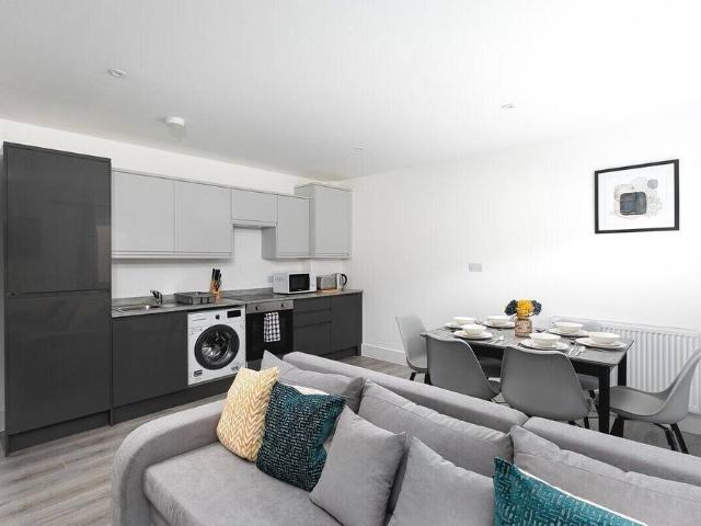 House for rent in London Borough of Enfield, Greater London