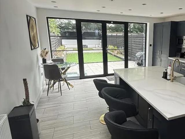 House for rent in Ponders End, Greater London
