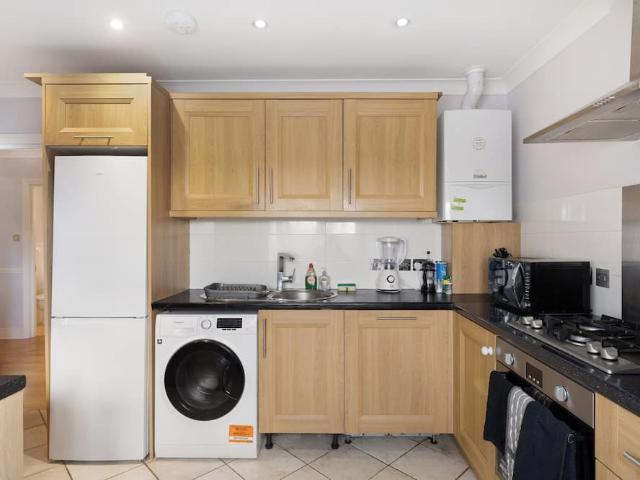 Apartment for rent in London Borough of Barnet, Greater London