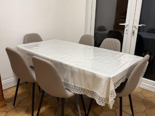 House for rent in London Borough of Redbridge, Greater London