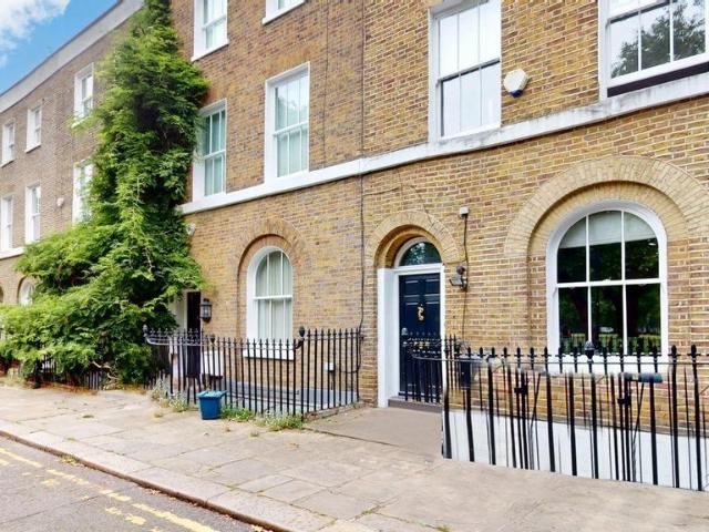 Apartment for rent in South Hackney, Greater London
