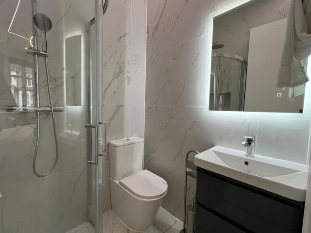 Apartment for rent in Greenhill, Greater London