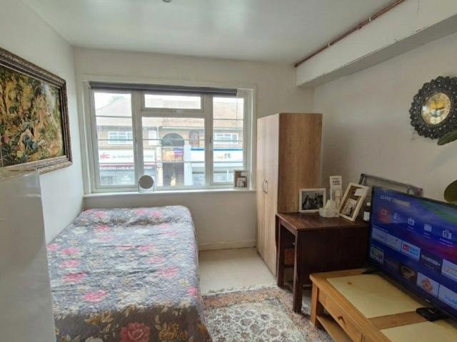 Studio for rent in Lane, Greater London