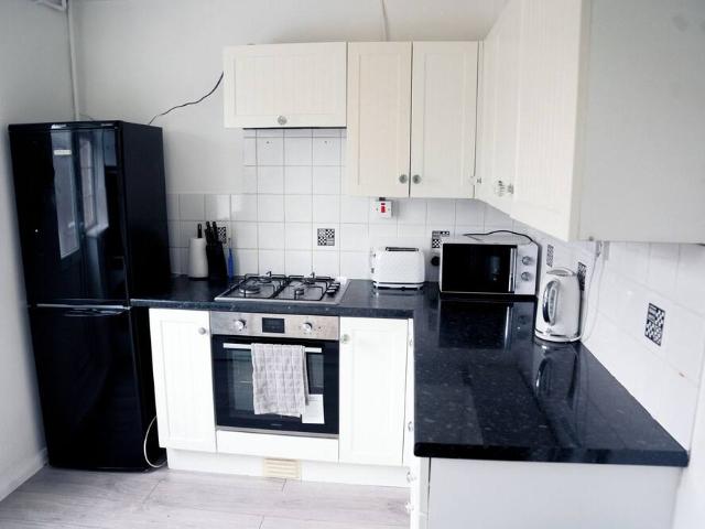 House for rent in Burnt Oak, Greater London