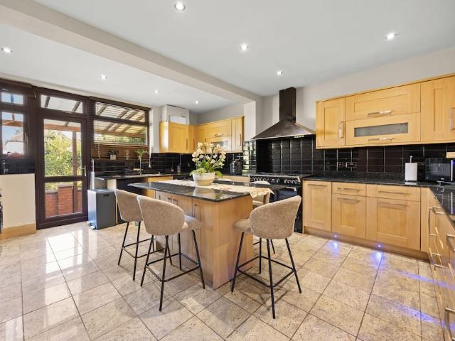 House for rent in London Borough of Brent, Greater London