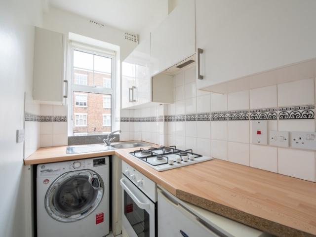 Studio for rent in Belsize Park, Greater London