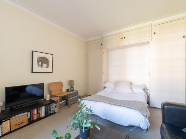 Studio for rent in Belsize Park, Greater London