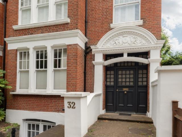 Apartment for rent in Belsize Park, Greater London