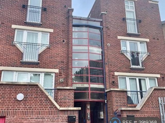 Apartment for rent in Norbiton, Greater London