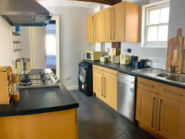 Apartment for rent in Royal Borough of Kingston upon Thames, Greater London