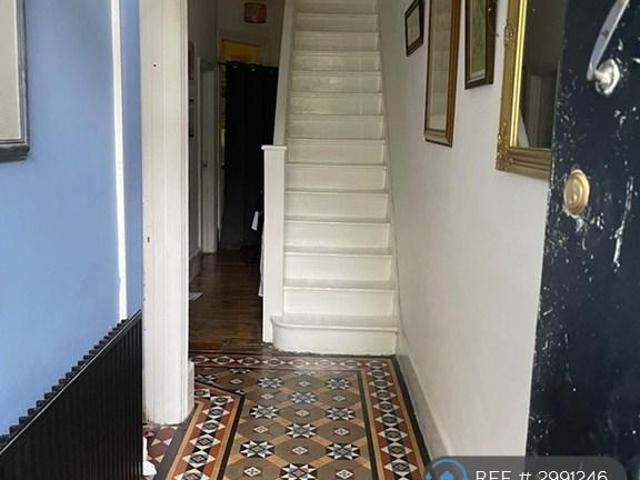House for rent in Palmers Green, Greater London