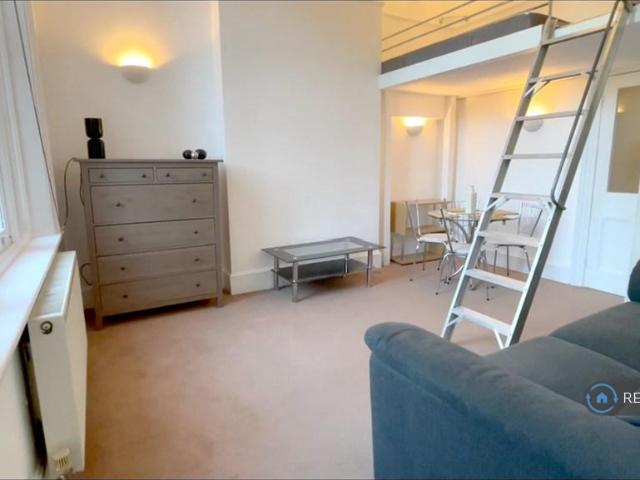 Apartment for rent in Crouch End, Greater London