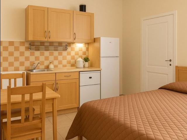 Studio for rent in College Park, Greater London