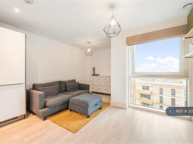 Apartment for rent in London Borough of Lewisham, Greater London