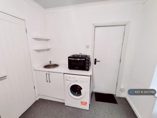 Apartment for rent in London Borough of Ealing, Greater London