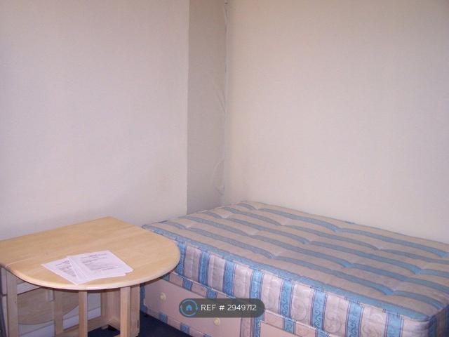 Studio for rent in Shepherd's Bush, Greater London