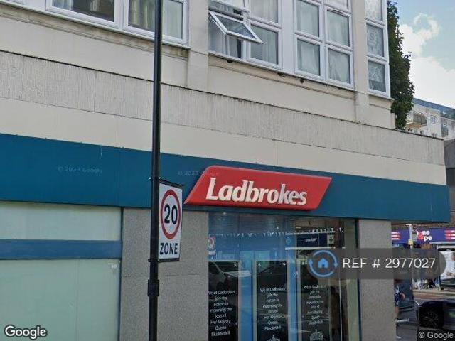 Apartment for rent in London Borough of Ealing, Hanwell