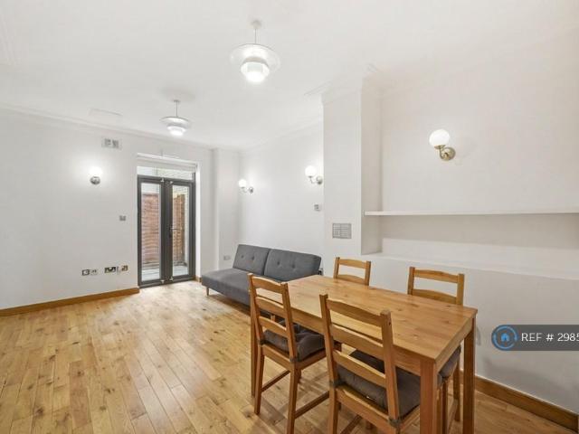 Apartment for rent in King's Cross, Greater London