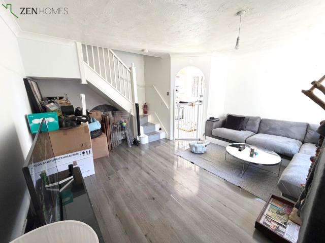 House for rent in Oakwood, Greater London