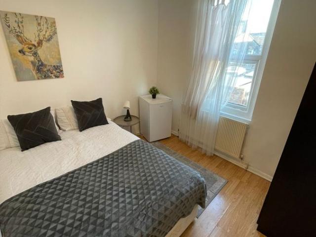 Room for rent in South Tottenham, Greater London