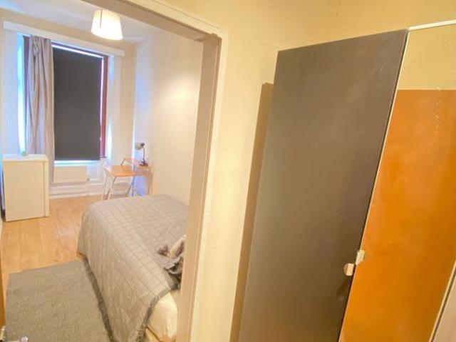 Room for rent in Shacklewell, Greater London