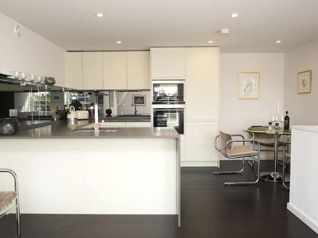 Apartment for rent in London Borough of Islington, Greater London