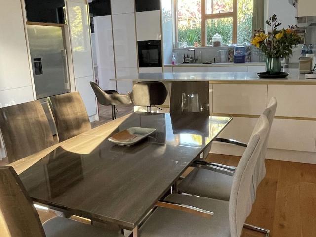 House for rent in Canonbury, Greater London