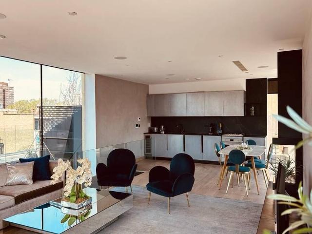 House for rent in London Borough of Hackney, Greater London