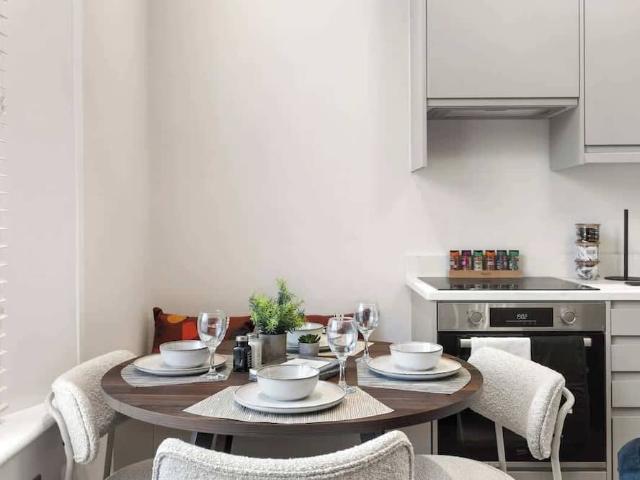 Apartment for rent in Angel, Greater London