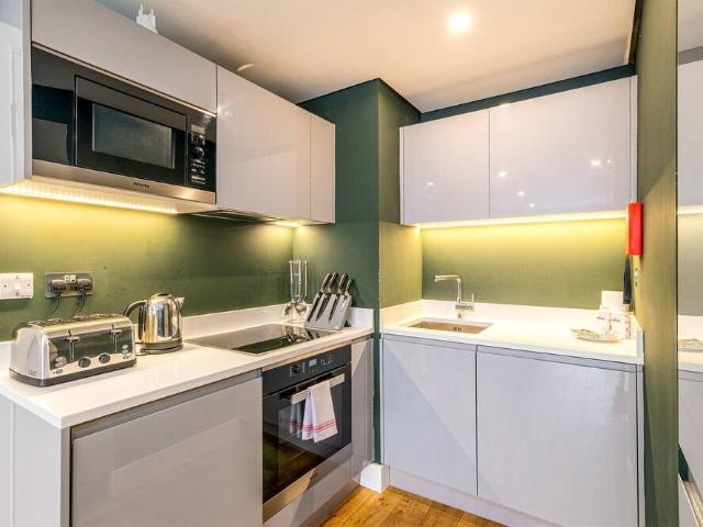 Apartment for rent in Pentonville, Greater London